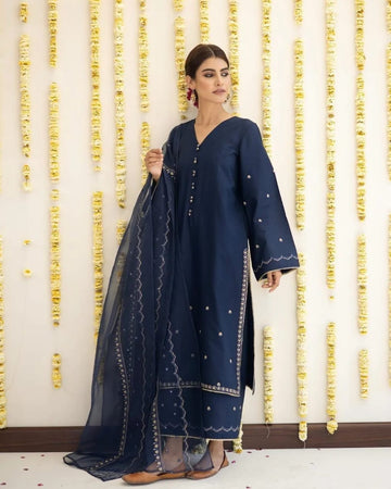 Khaas | 3 Pc Lawn Stitched Suit – Embroidered with Organza Dupatta