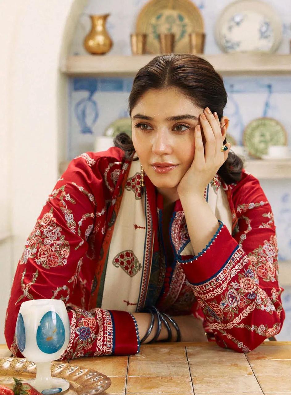 Zara ShahJahan Dhanak